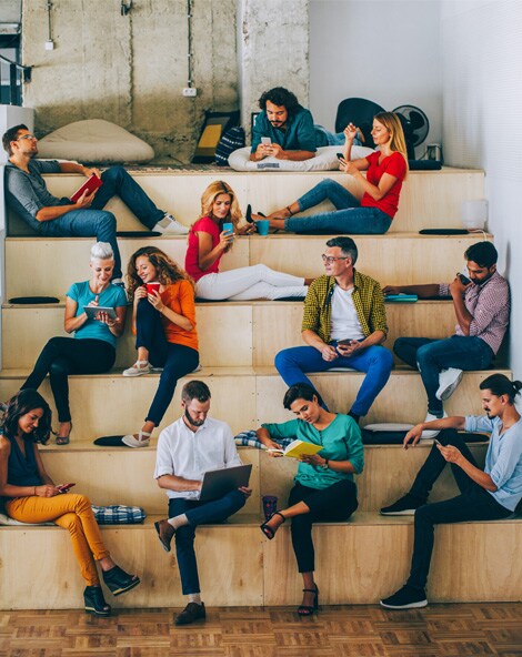 grupo de personas relajándose