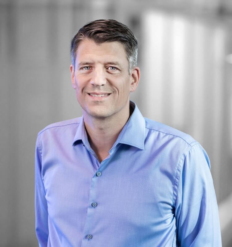  Edwin Unternährer, CEO e proprietario, TailorIT AG