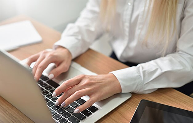 メールによる問い合わせ