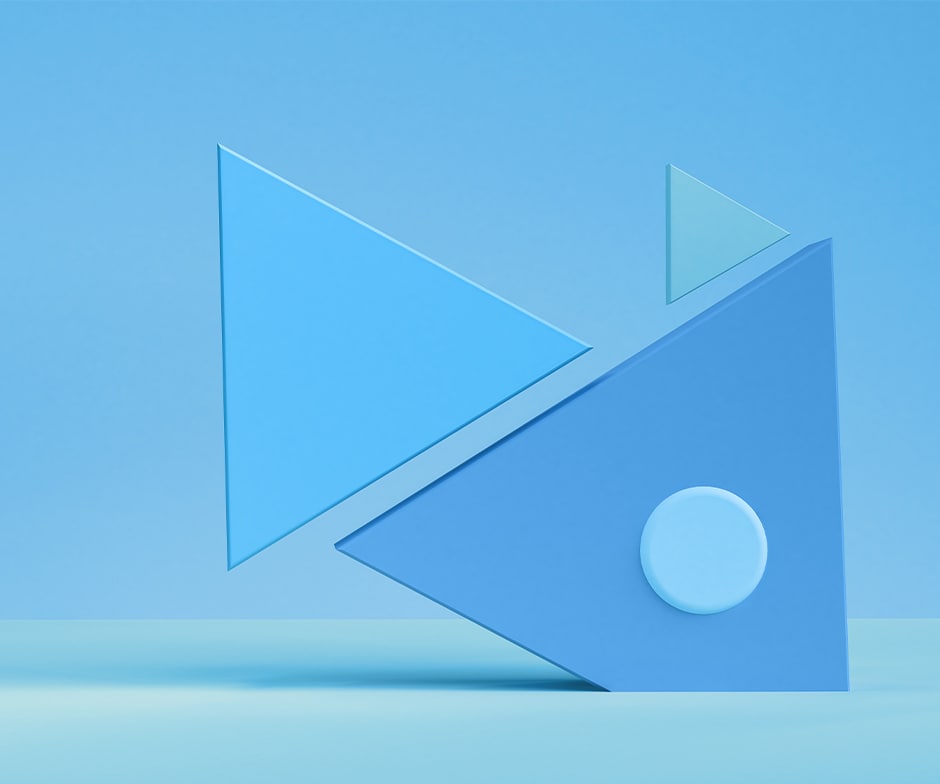 多个蓝色三角形